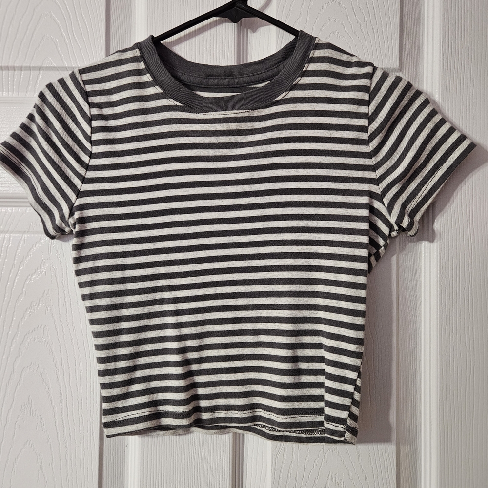 Hollister Monochrome Striped Tee